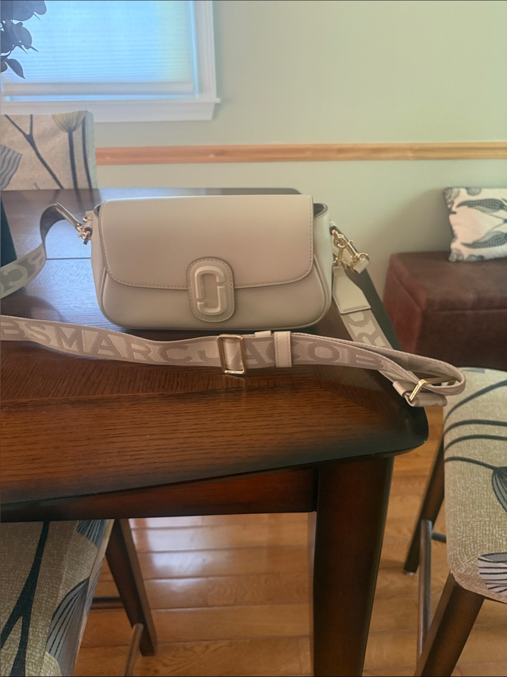Marc Jacobs Cream Leather Crossbody with Logo Strap